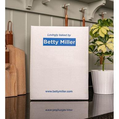 Betty Millers Grain-Free Garlic Chicken Paws 7.5kg - North East Pet Shop Betty Millers